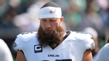 Source: Eagles' Lane Johnson suffers stinger, should be OK