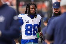 Cowboys WR CeeDee Lamb exits loss to Bears with ankle injury