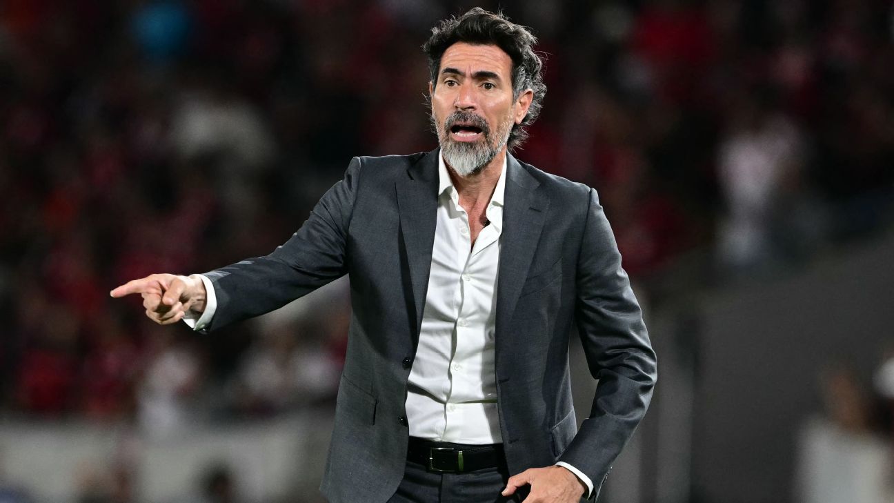 ALFINETOU! Treinador do Estudiantes critica Flamengo antes do duelo decisivo na Libertadores!