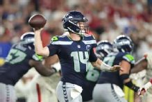 Seahawks' Darnold calmly directs winning drive vs. Cardinals
