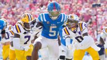 Ole Miss jumps 9 spots in AP Top 25 to No. 4; Oregon new No. 2
