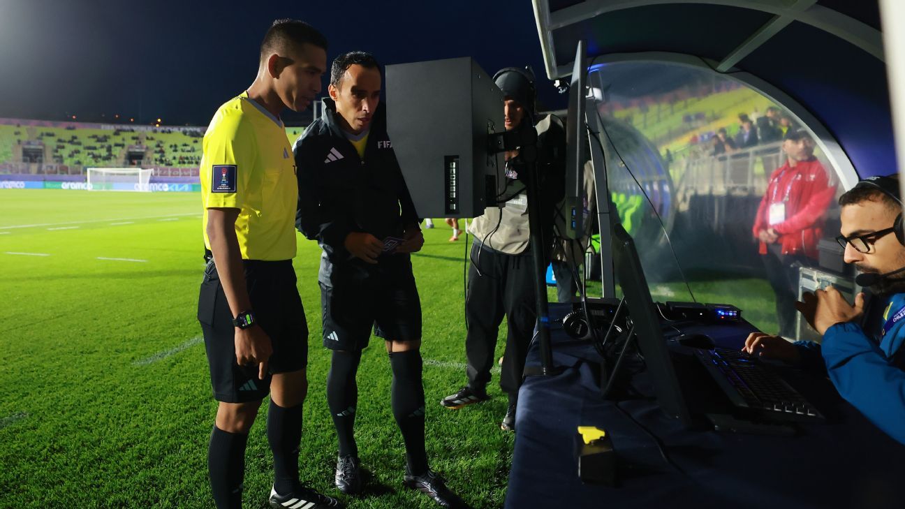 Polémica en el debut de Argentina Sub 20: Tarjetas Verdes desestimadas y expulsión en Valparaíso