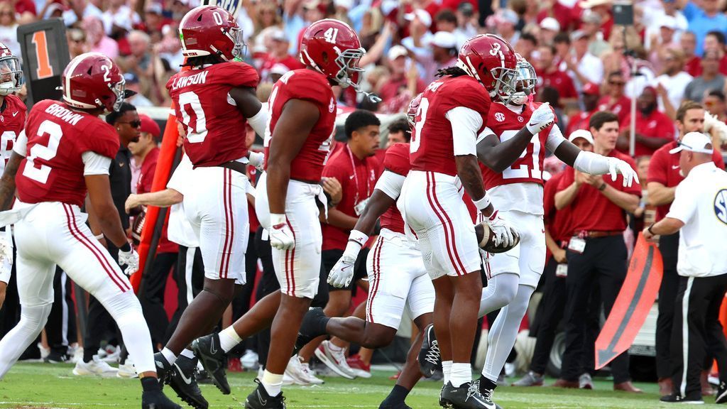 Bama jumps on Vandy's mistakes to avenge upset