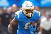 Chargers' Hampton dealt with ankle fracture, hopeful for Sunday