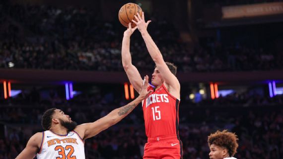 Reed Sheppard jugando baloncesto