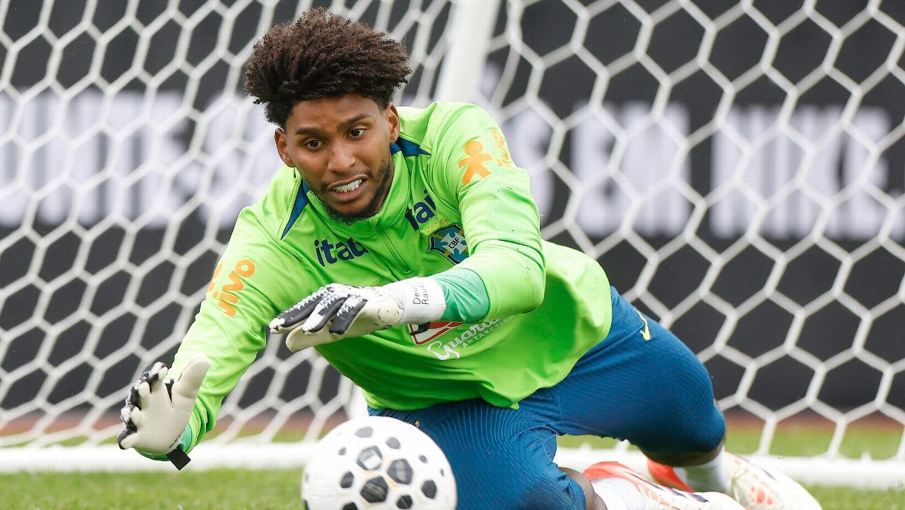 Jejum Quebrado na Seleção: Goleiro Corintiano Estreia, Mas O Manto Sagrado Brilha Sempre!