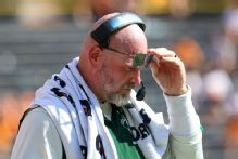 UAB fires football coach Trent Dilfer after 3rd straight loss