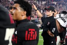 Sources: Texas Tech QB Behren Morton day-to-day with right leg injury