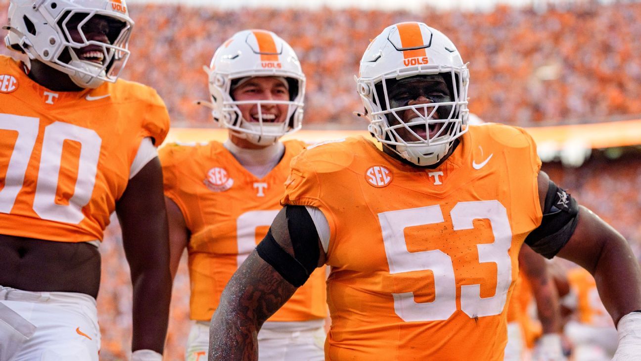CFP Bubble Watch: Who's in, who's out, who has work to do at midseason