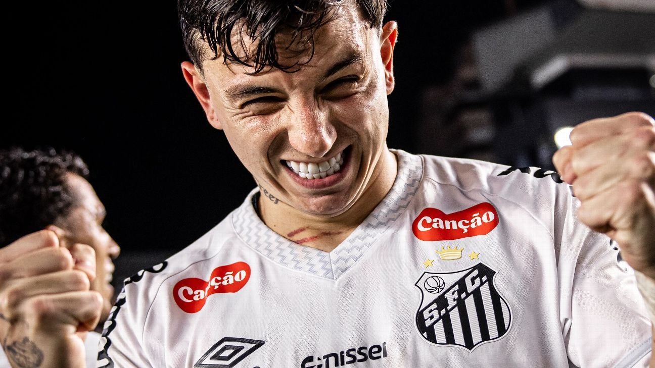 Santos se anima com Barreal e tem interesse em exercer compra de atacante