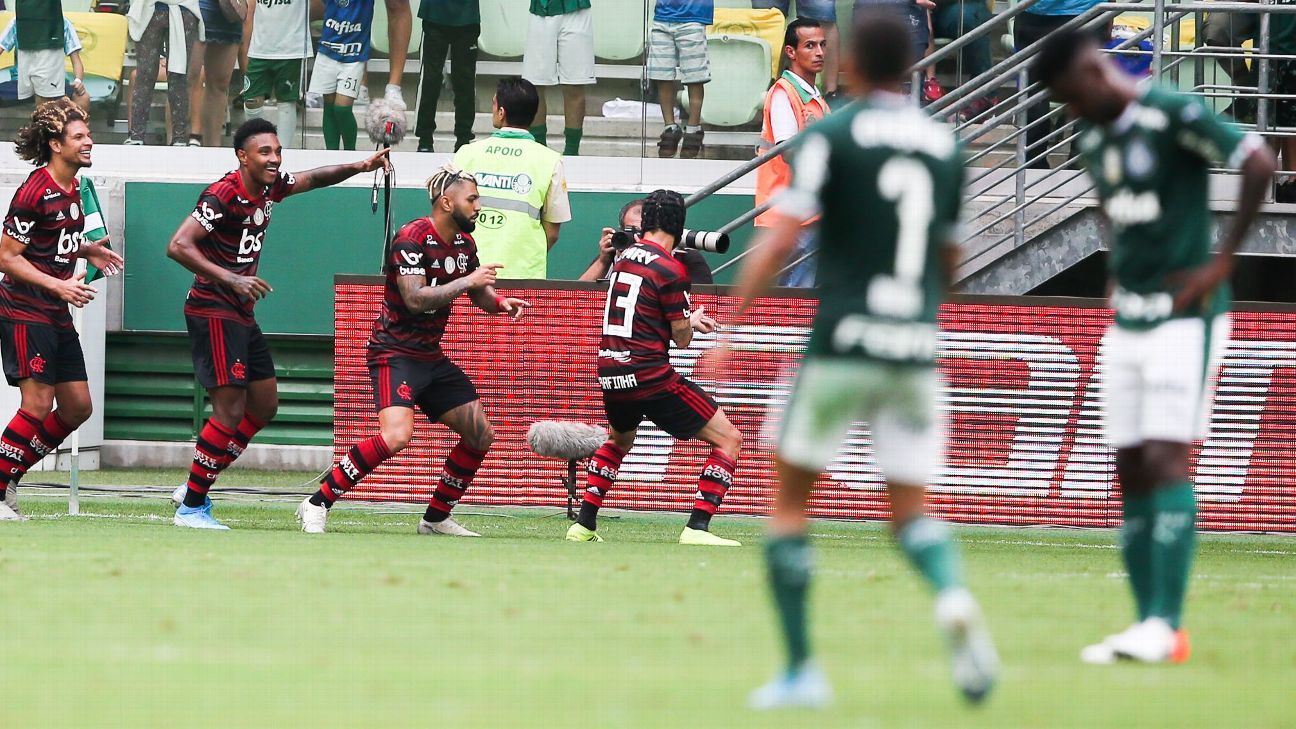 Último Flamengo x Palmeiras sem Weverton teve 'cadeirada' em campo, demissão e apenas dois remanescentes