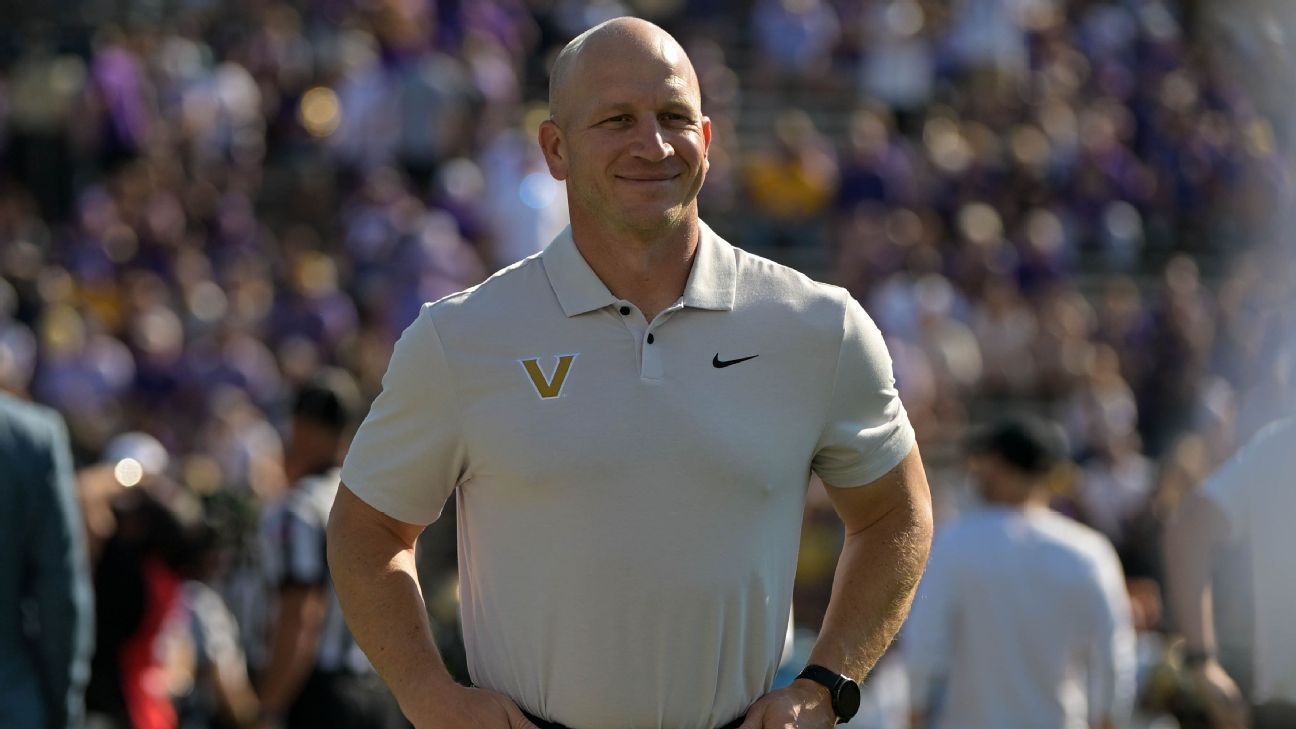 Lea: Vandy's QB1 doesn't need to play like Pavia