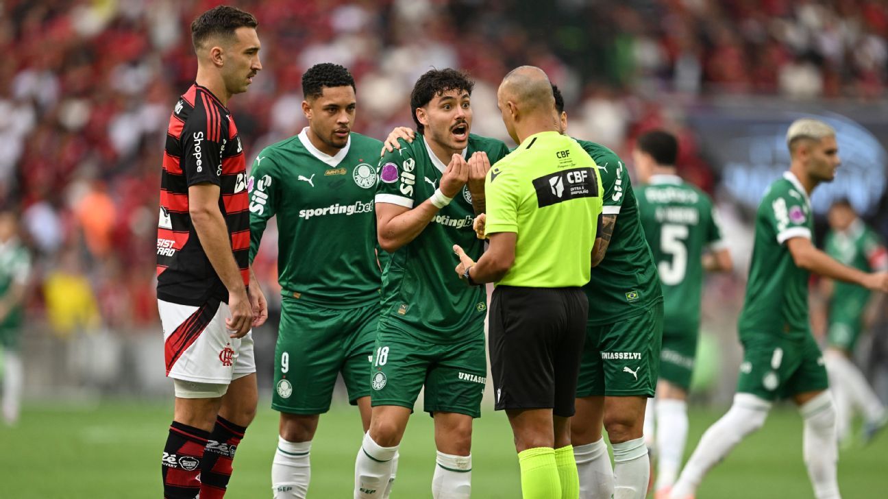 Associações de arbitragem declaram 'tolerância zero' em encontro com CBF e STJD após ataques de clubes