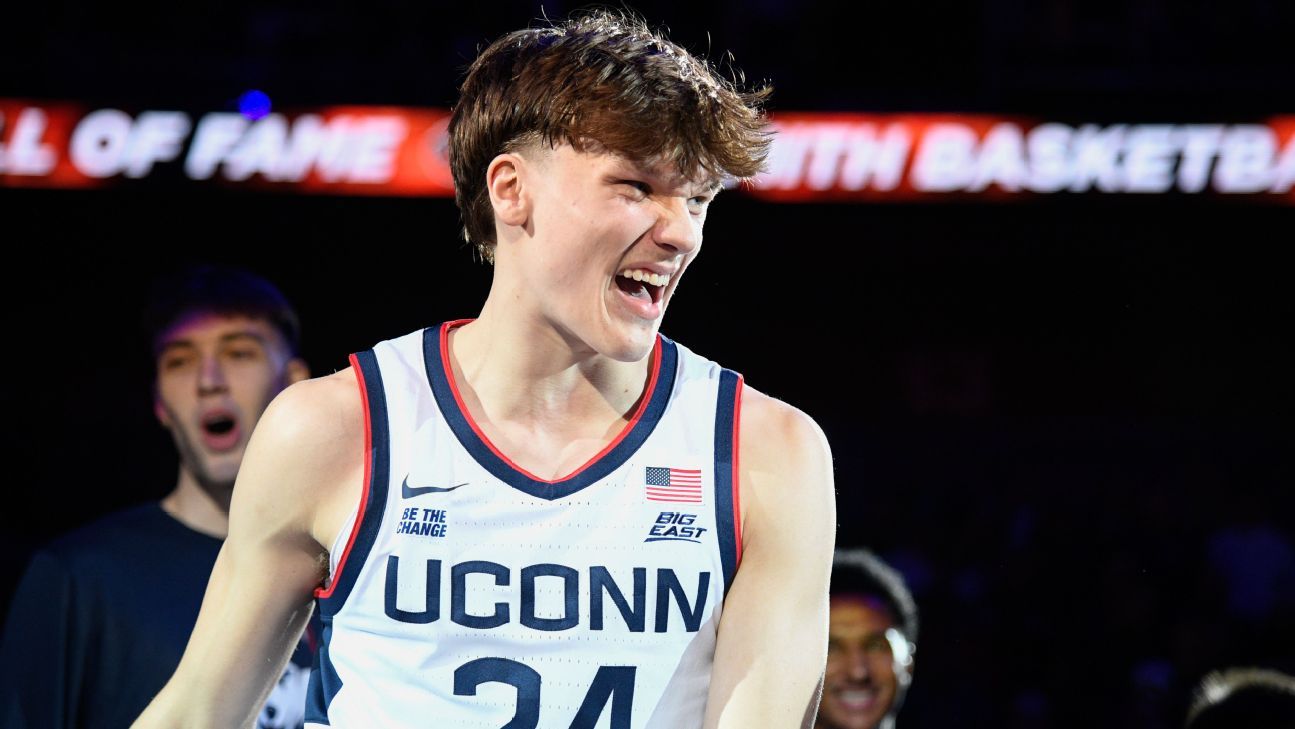 UConn five-star recruit Mullins out for 6 weeks UConn five-star recruit Mullins out for 6 weeks