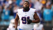 Sources: Bills fear Ed Oliver has torn biceps, out indefinitely