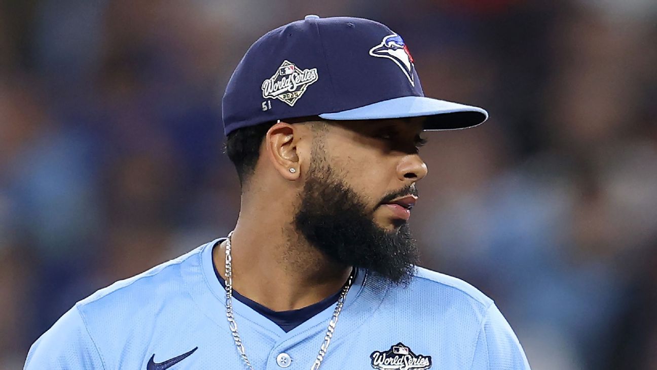 Jays join Dodgers in wearing Vesia's '51' on caps