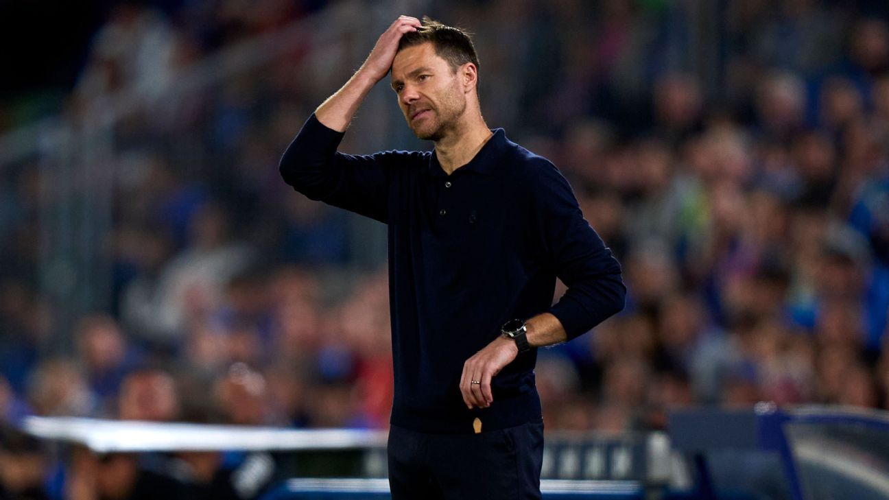 Xabi Alonso se irrita com Mbappé por deixar Vinicius Jr. bater pênalti do Real Madrid: 'Raiva'