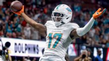 Source: Dolphins trade Jaylen Waddle to Broncos for picks