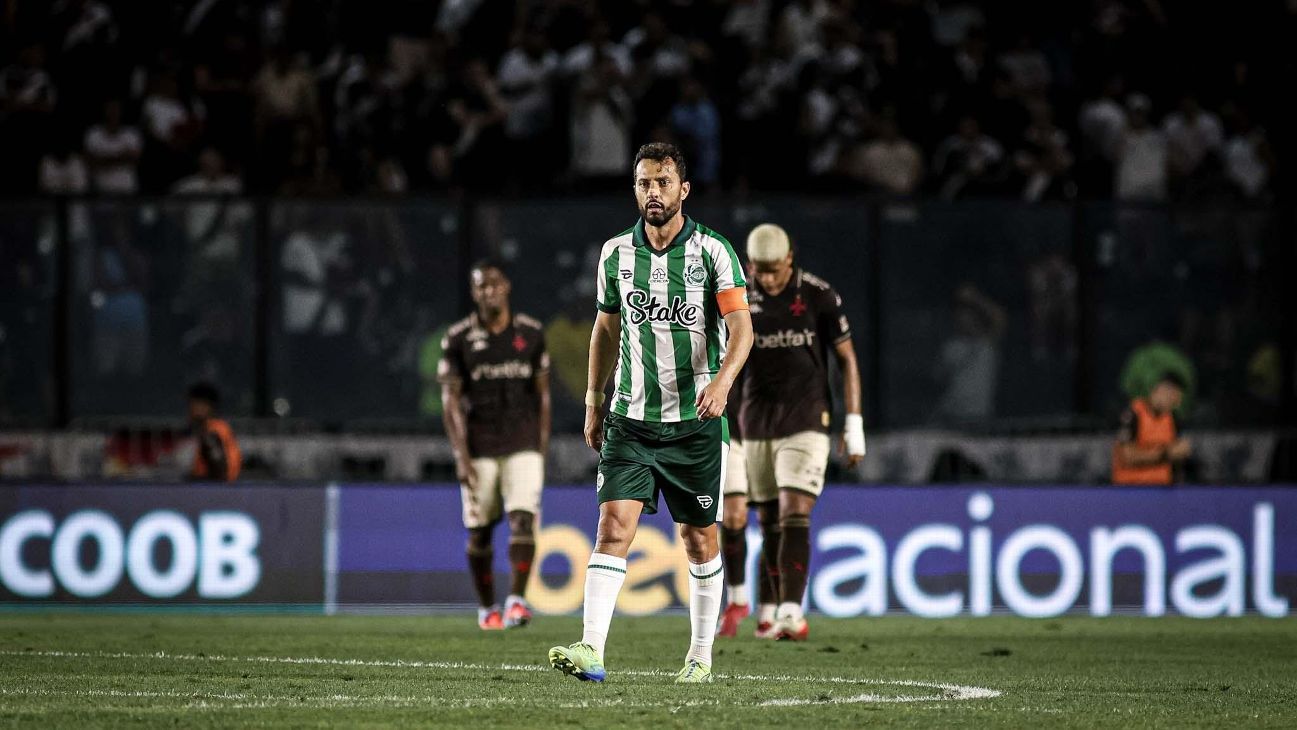 Com 'lei do ex', Vasco sofre virada do Juventude e se complica por Libertadores