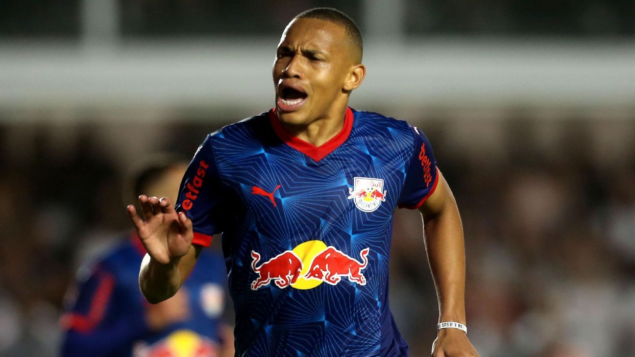 Bragantino aproveita erro bobo, vence na Vila Belmiro e complica São Paulo na luta por Libertadores