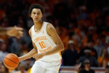 Nate Ament out for Tennessee-South Carolina with leg injury