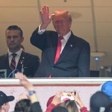 President Trump pardons Klecko, Newton, Lewis, Henry, Cannon