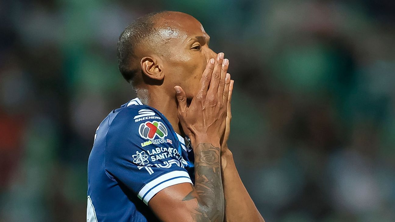 Pachuca and Santos Clash in Thrilling Liga MX Showdown