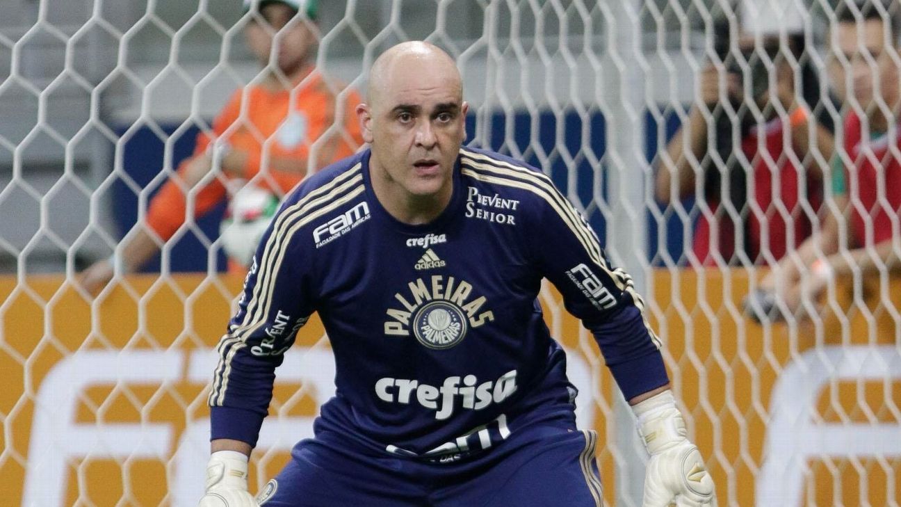 Marcos ironiza convocações que desfalcaram Palmeiras em derrota para o Santos: 'Bom é jogar amistoso'