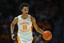 Tennessee forward Nate Ament declares for NBA draft after 1 season