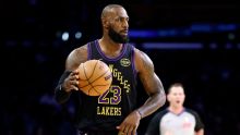 LeBron James en 2025: Récords, logros y honores de carrera