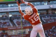 Arch Manning first Longhorn to catch, throw, rush for TD