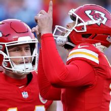 Chris Jones captains late defensive charge, Chiefs top Colts