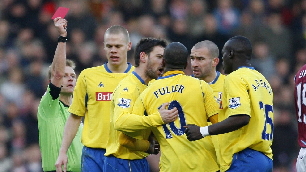 Idrissa Gueye vs Michael Keane and other infamous teammates clashes on the pitch