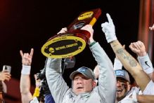 North Dakota State agrees to new 7-year deal with Tim Polasek