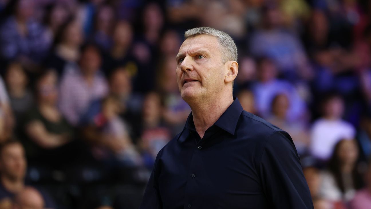 WNBL Round 11: Right Guy for the job