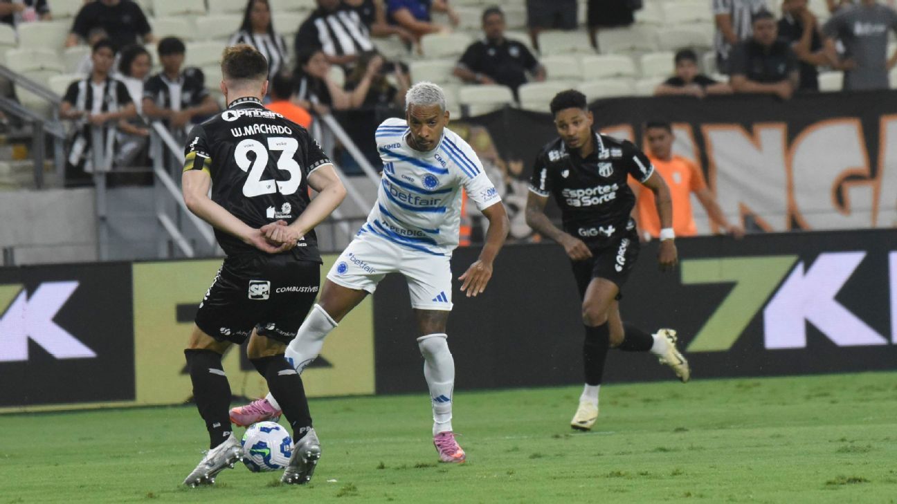 cruzeiro empata com o ceará e adia título do brasileirão para flamengo e palmeiras