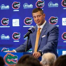 Spurrier believes Florida's Sumrall can 'win a whole bunch'