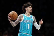 Report: LaMelo Ball uninjured after car crash in Charlotte