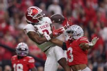 Indiana top WR Cooper injures ankle, exits Big Ten title game