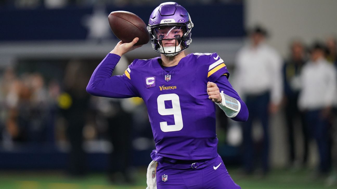 Vikings to start QB McCarthy in season finale