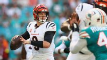 Joe Burrow, 'having fun' again, leads Bengals past Dolphins