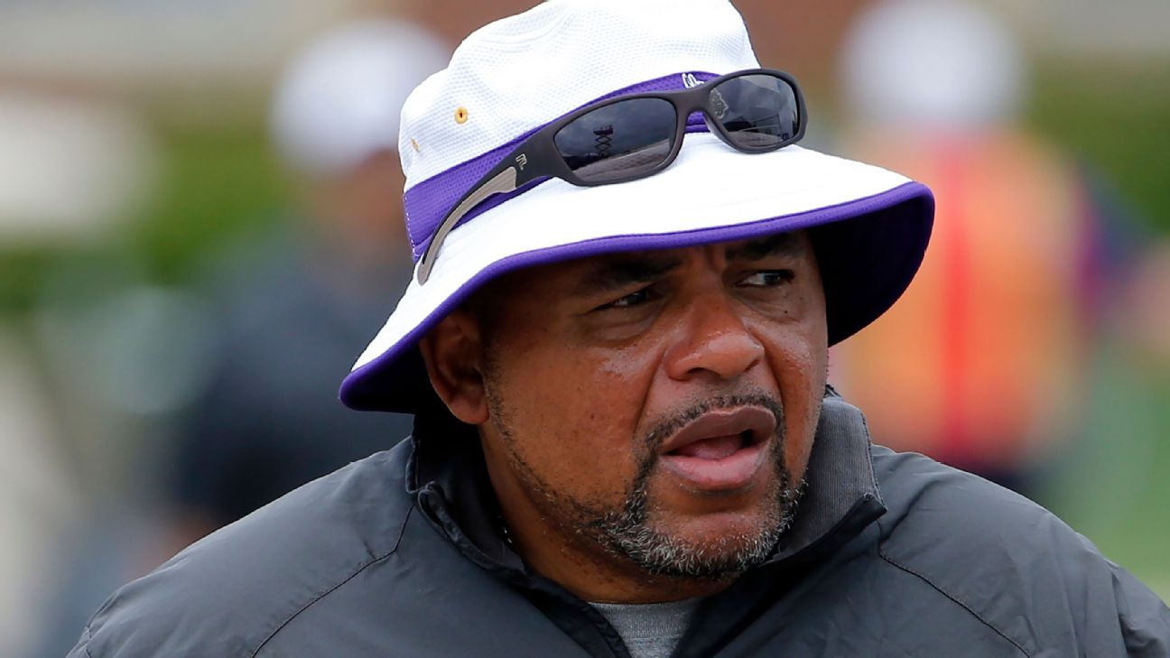 Giants DL coach Patterson discloses cancer battle