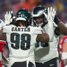 Eagles lean on defense in 'great battle test' against Bills