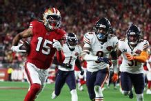 Bears defense 'let the offense down' in high-scoring loss to 49ers