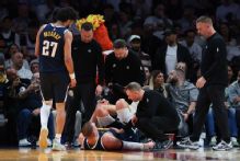 Nuggets' Nikola Jokic to miss 4 weeks with hyperextended knee
