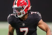 Robinson, Gibbs told each other 'hang in there' amid hold-ins
