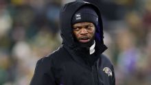 Lamar Jackson entrena y Ravens confían en tenerlo vs. Steelers