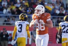 Texas tight end Jack Endries to enter NFL draft