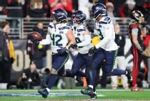 Source: Seahawks keeping LB Drake Thomas on 2-year deal