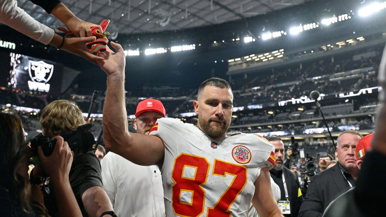 Kelce on when he'll decide future: 'Who knows?'